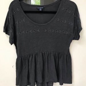 American Eagle flows shirt